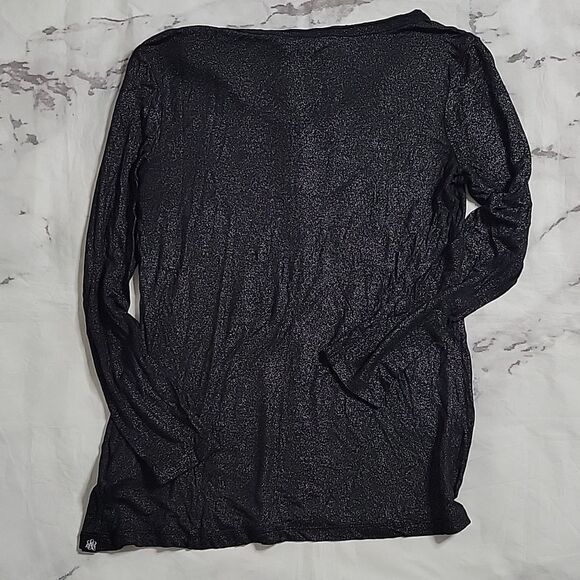 Rock & Republic Black Shimmer Long Sleeve Tee - Picture 5 of 5